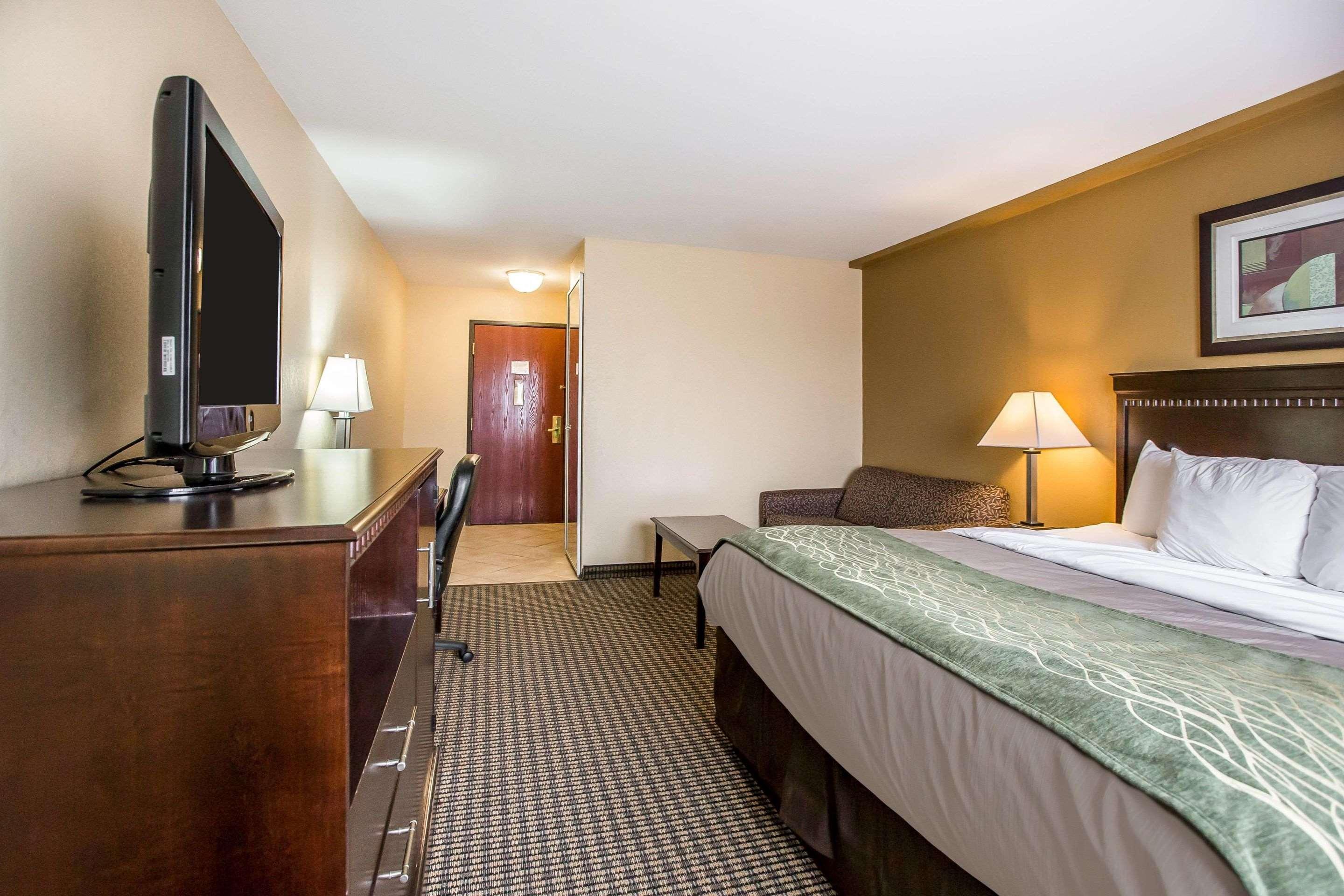 Econo Lodge Inn&Suites Monroe Extérieur photo